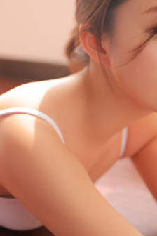 FREE嫩白18SEX性HD处